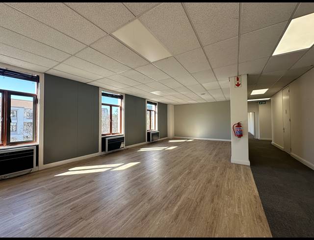 386M² OFFICE TO LET IN SANDTON CENTRAL